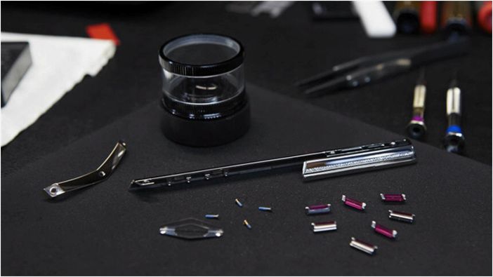 Vertu — истинное лицо бренда