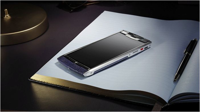 Vertu — истинное лицо бренда